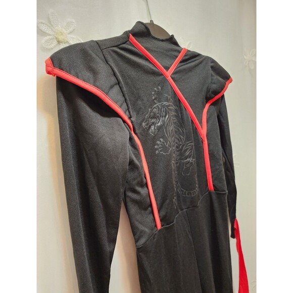 HALLOWEEN COSTUME KIDS 10-12 BLACK & RED NINJA ONE PIECE JUMPSUIT MARTIAL ARTS - Picture 2 of 11